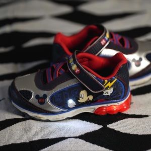 MICKEY MOUSE LIGHT-UP SHOES